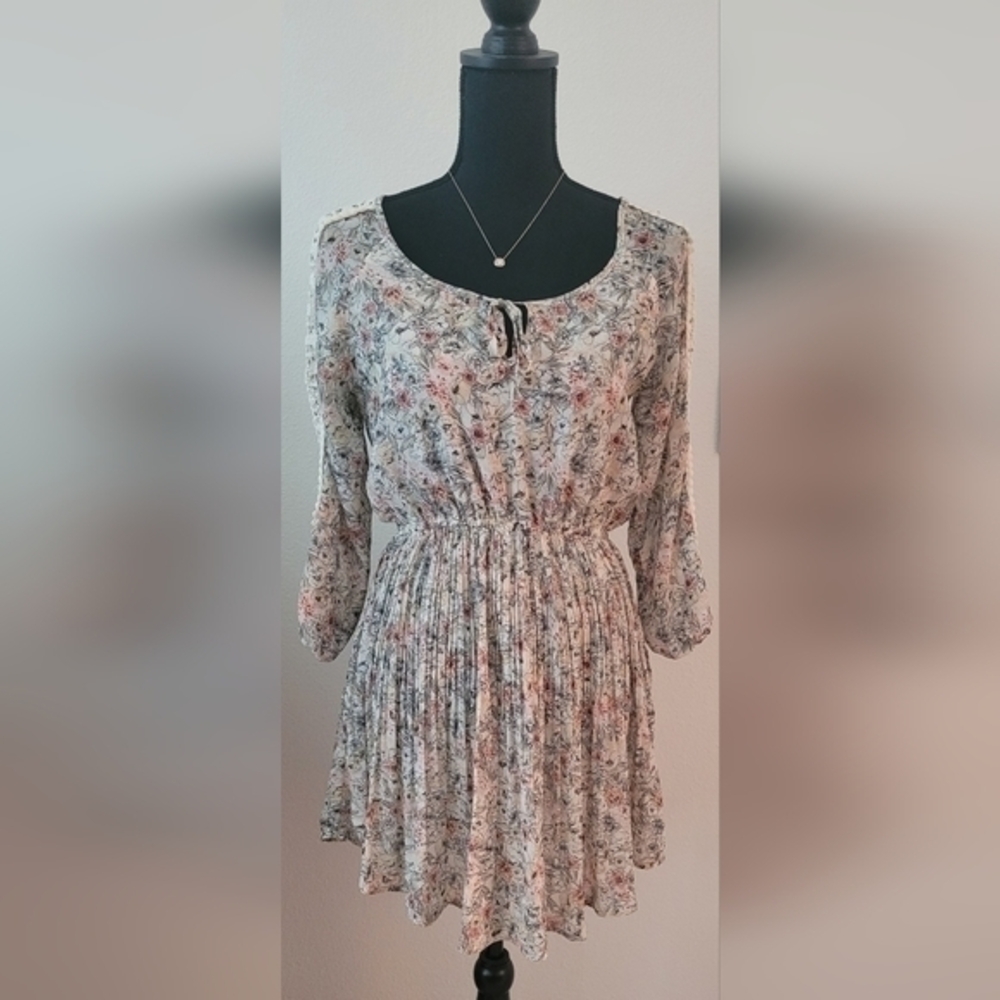 NWOT American Rag floral mini dress